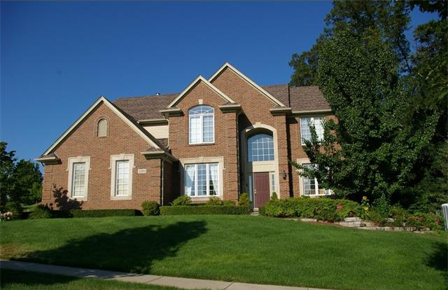 Homes for sale in Stony Pointe North Rochester MI 